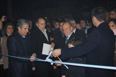 Villa Mercedes: el club Alberdi inaugur� el piso de parquet