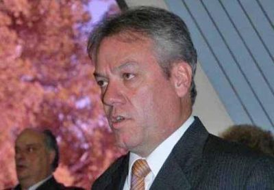 Diputado Borthiry: le robaron y denunci� "fracaso" de la gesti�n de ministro