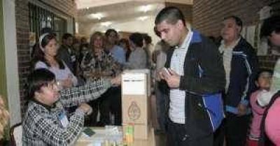 Un proyecto local impulsa el voto desde los 16 a�os