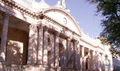 El Gobierno le exige un nuevo gesto al PJ, que apoye el cr�dito para construir casas