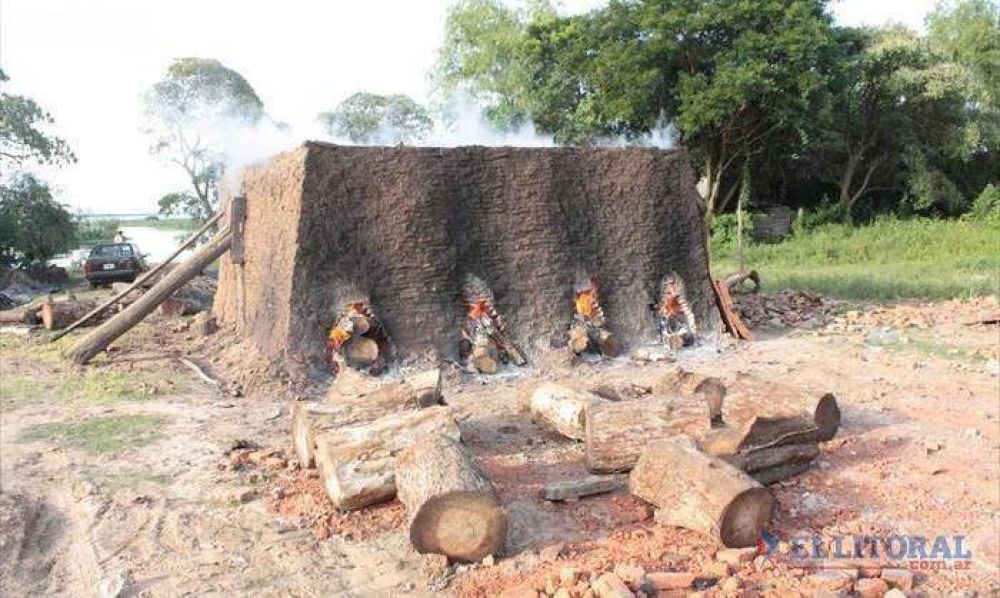Ladrilleros advierten problemas en la producci�n por el nivel del r�o