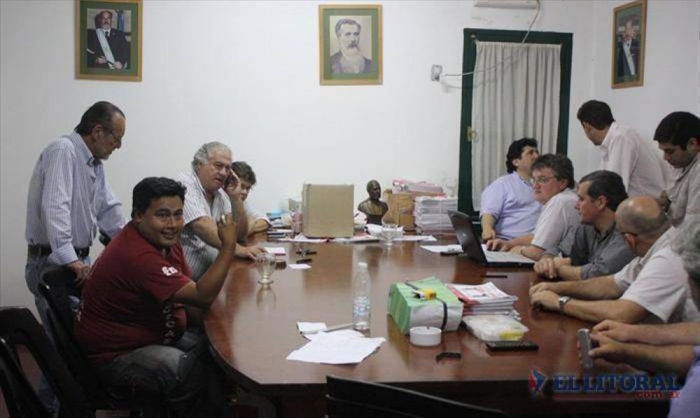 Confirman reuni�n de la Convenci�n radical para definir agenda 2013