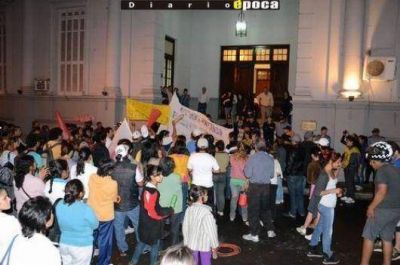 Ocupas del Pirayu� no aceptar�n una casa en predios de Santa Catalina