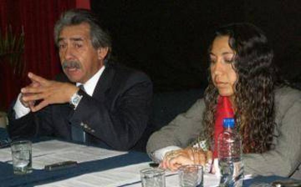 Lan�s: Villalba: �La oposici�n no debe alentar la preocupaci�n de los vecinos�