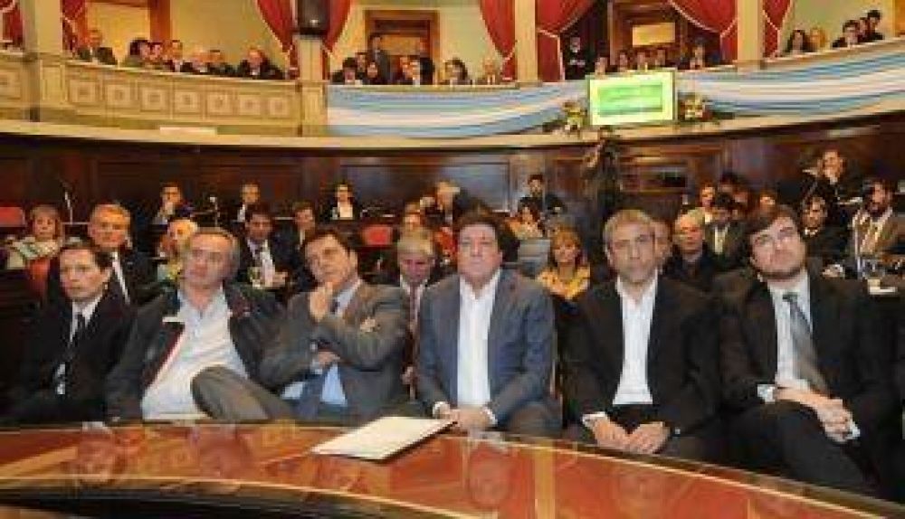 La polic�a �de Provincia o de los municipios?