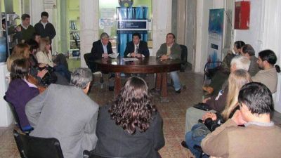 Firman acuerdo paritario de infraestructura entre Agmer y el gobierno