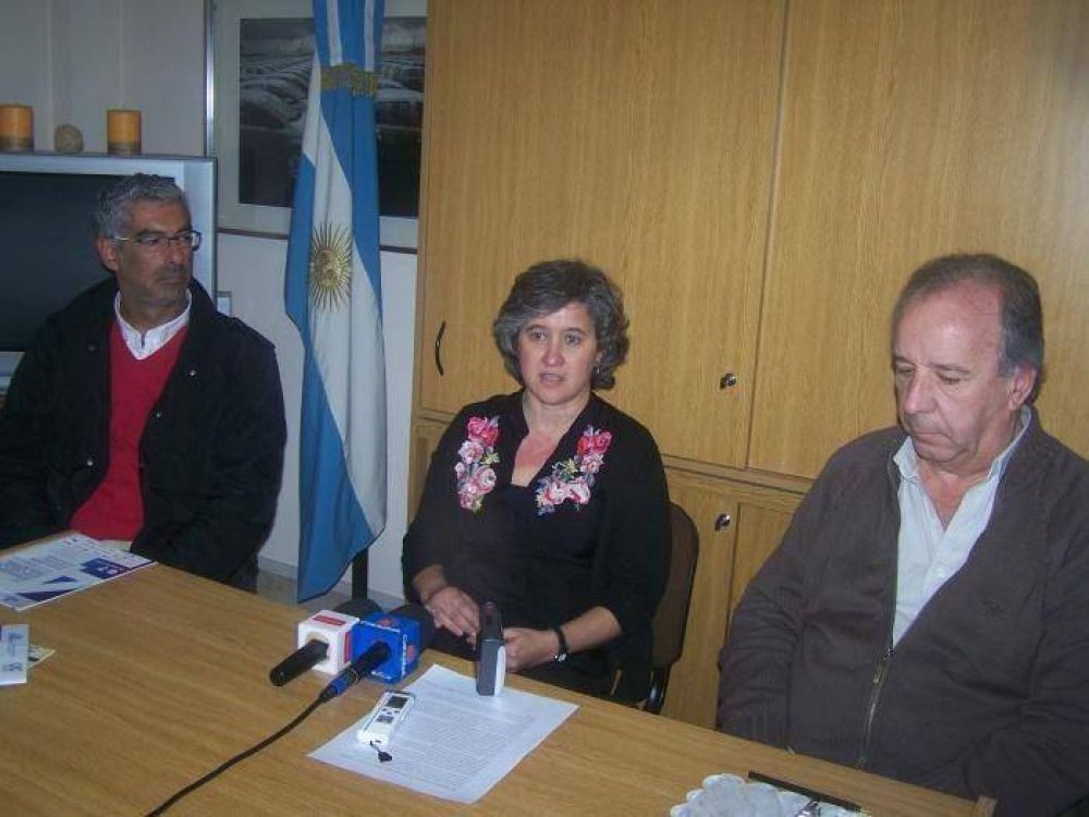 �Queremos que los j�venes conozcan las ventajas de vivir en este Polo Industrial�
