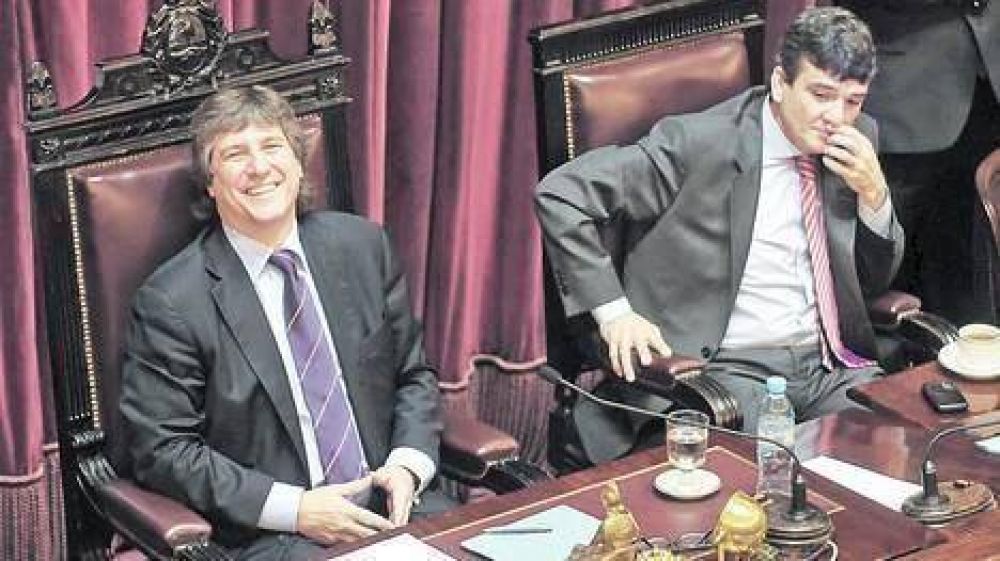 Caso Boudou: Entre cr�ticas al vice, el Senado vot� la estatizaci�n de Ciccone