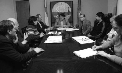 Guti�rrez se reuni� con vecinos autoconvocados por la seguridad