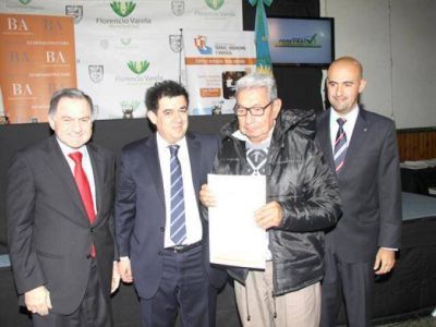 FLORENCIO VARELA: Entregaron m�s de 500 escrituras