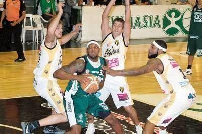Kahiem Seawright ya entrena con Gimnasia