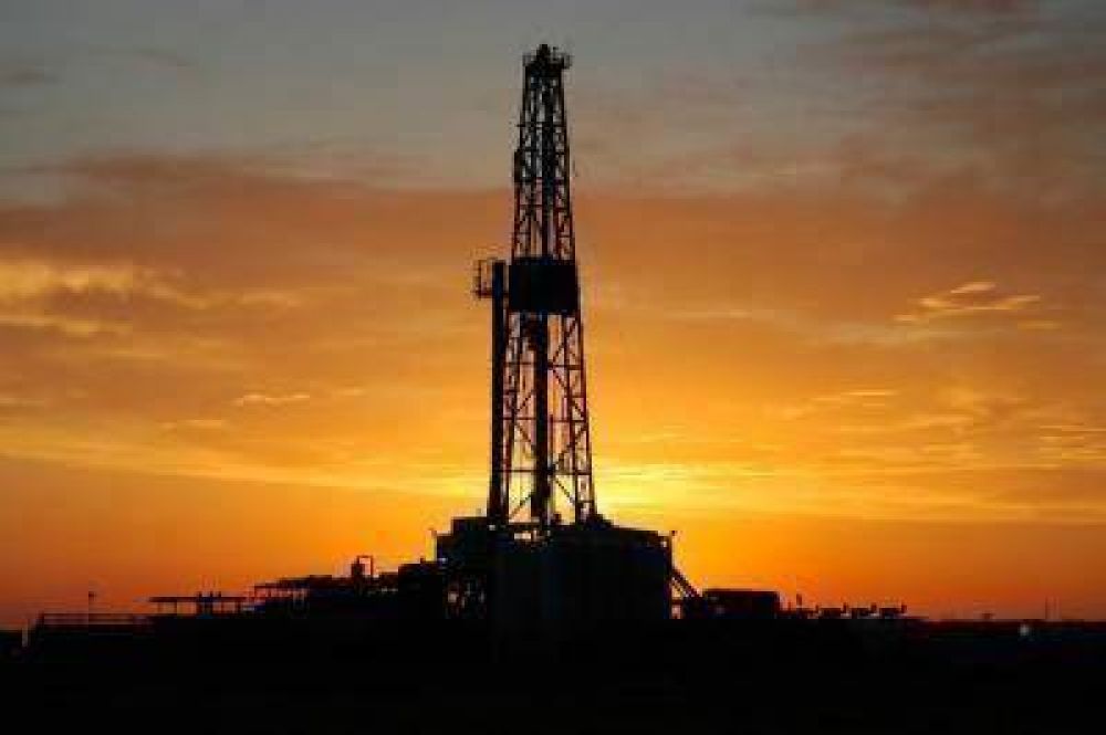 Petroleros paralizar�an el yacimiento por la baja de equipos