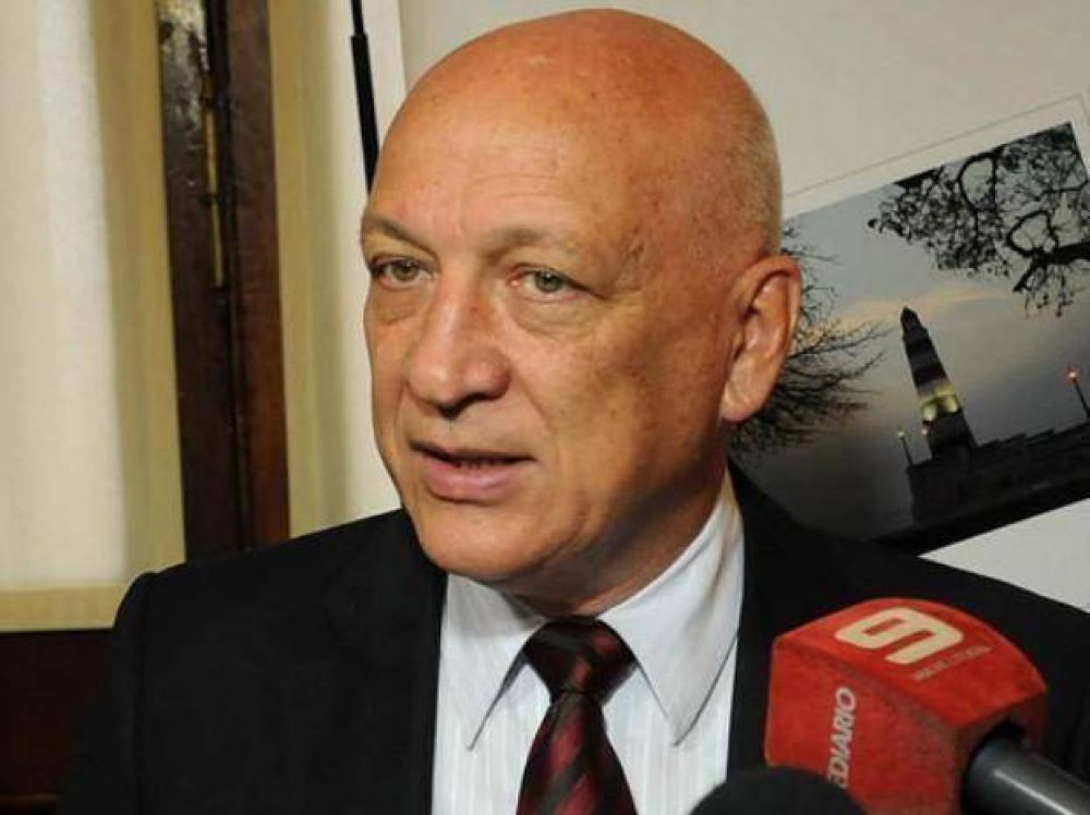 Bonfatti desminti� tener "un plan B" si no prospera la reforma tributaria