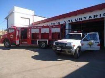 General Villegas: Presentaron dos nuevas unidades en Bomberos Voluntarios