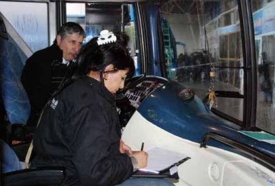 Controlan veh�culos y choferes en terminales