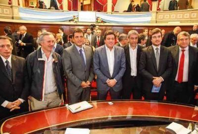 SAN MIGUEL: Joaqu�n particip� del debate por la polic�a 