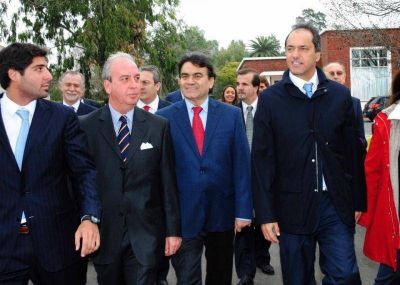 Guti�rrez y Scioli participaron de la inauguraci�n de la inauguraci�n de nuevas aulas