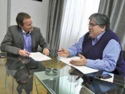 Mart�n analiz� con Navarro la creaci�n de la Polic�a local