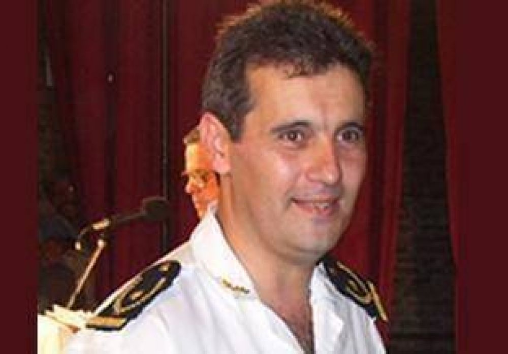 Polic�a: Ascensos de funcionarios de Areco