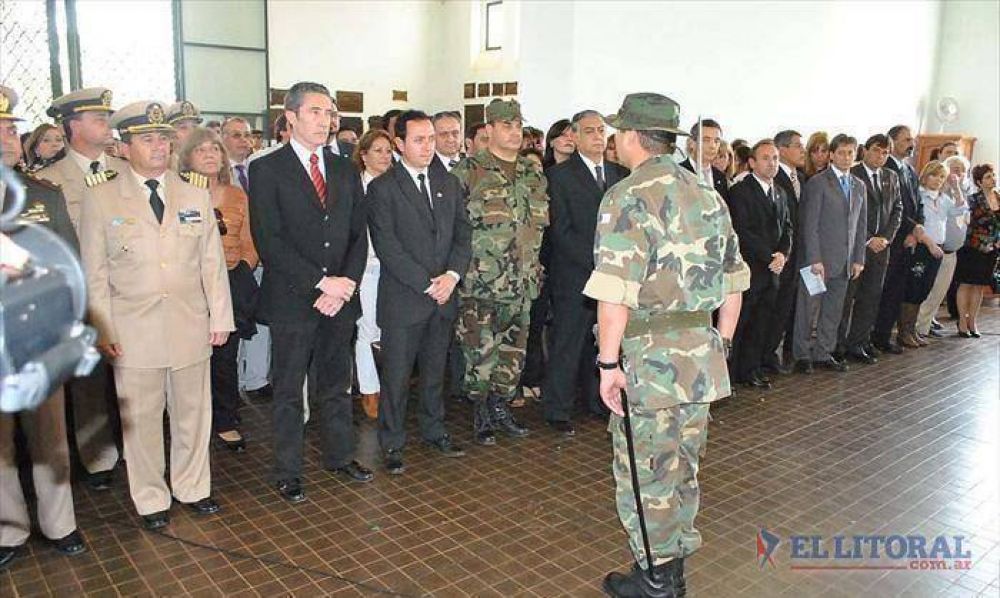 Fuerte temporal afect� a Yapey� en los actos de homenaje a San Mart�n