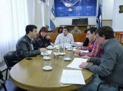 Se estudia la ampliaci�n de los horarios de las playas de estacionamientos municipales