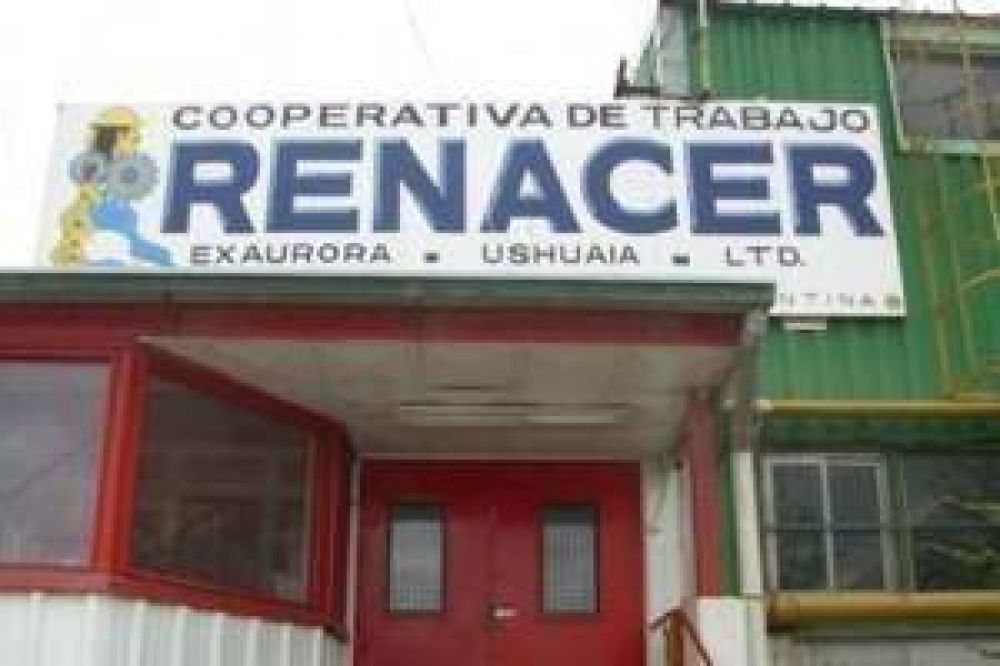Un obrero muri� al caer de un montacargas en la Cooperativa Renacer