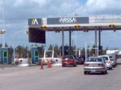 Desde ma�ana se incrementa el peaje en la autopista a Santa Fe
