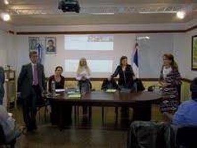 Discapacidad: articulan capacitaci�n con municipios