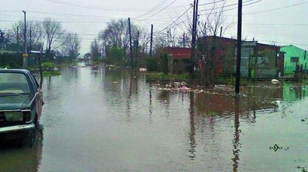 Ascienden a 1.500 los evacuados en la Provincia por la lluvia