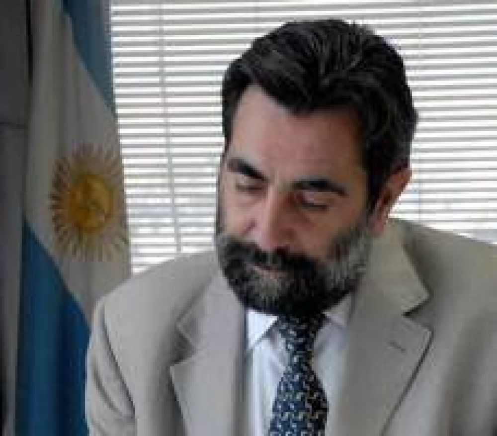 El secretario de Empleo de Naci�n estuvo en la Casa Pyme