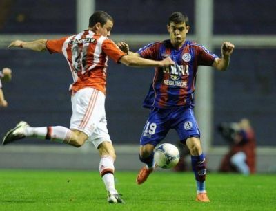 Estudiantes le "pinch�" el invicto a San Lorenzo
