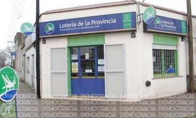 Asaltos en una agencia de apuestas y en una panader�a