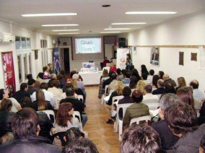 Charla debate sobre pol�ticas sociales