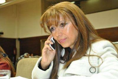  Aprobaron ley para la designaci�n de establecimientos educativos
