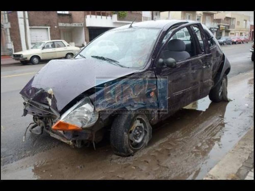 Un joven de 21 a�os muri� esta madrugada tras chocar una columna