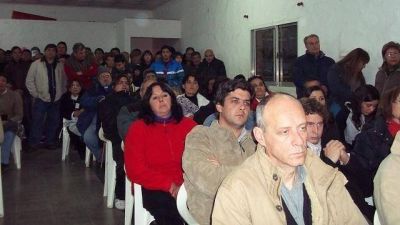 Propuesta Peronista se sum� a los cruces entre el oficialismo y radicales