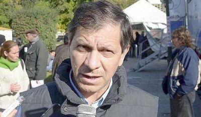 B�ez fustig� a la dirigencia radical que "no tiene doctrina ni conducta"
