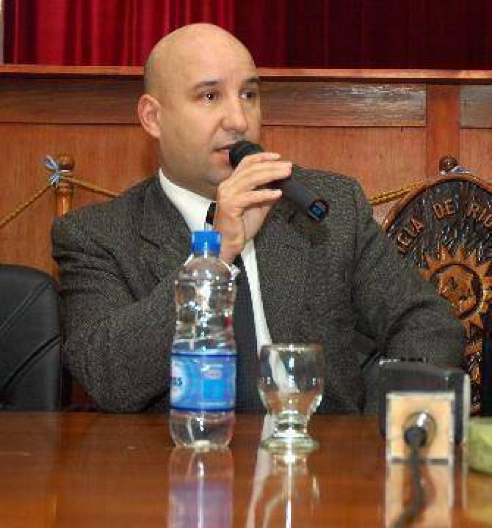 M�s presencia civil en la Polic�a rionegrina
