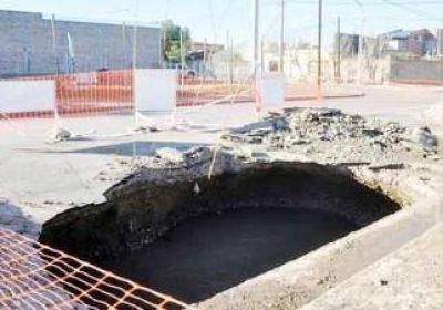 Se necesitan $250 millones para las cloacas