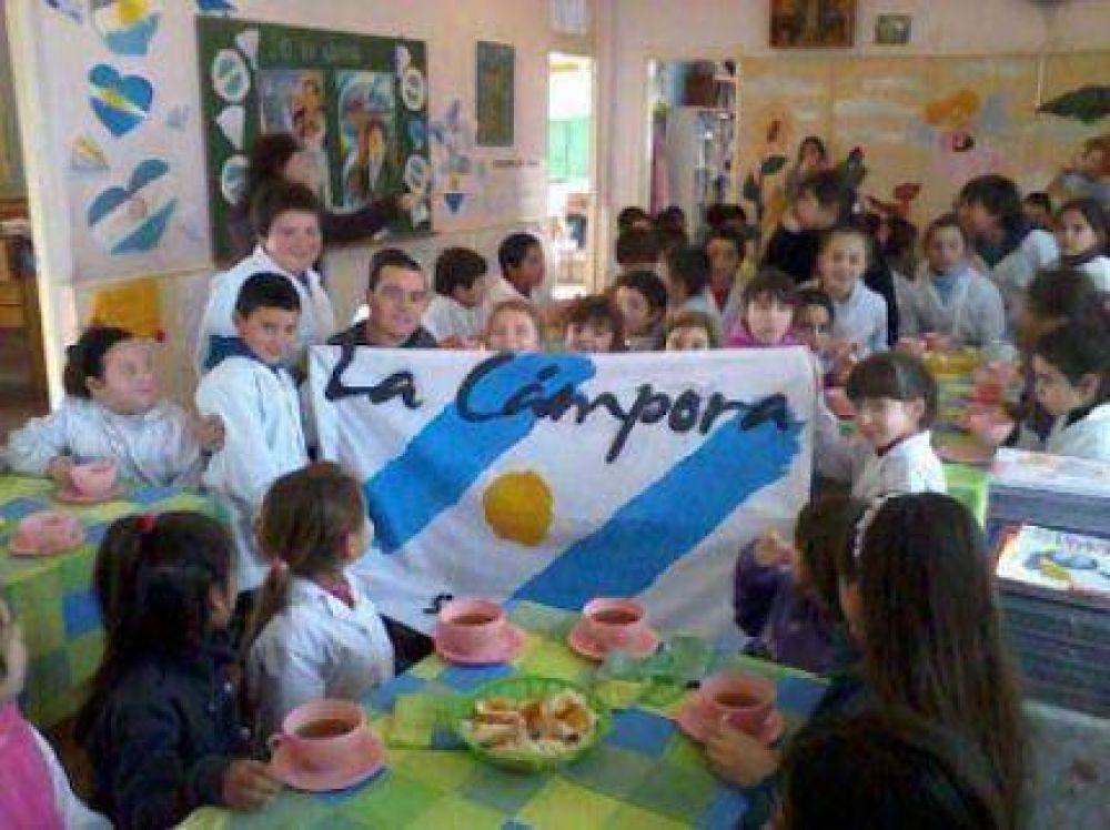 El concejal Rodriguez preocupado por el accionar de �La C�mpora� en las escuelas