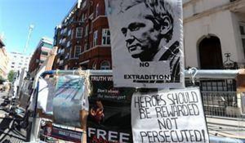 Los defensores de la libertad de expresin, divididos por Assange