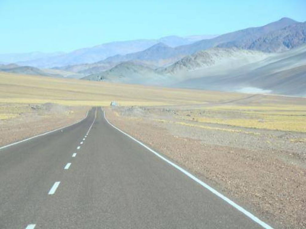 Paso de San Francisco-Transitable el lado argentino.