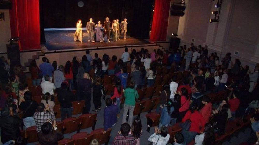 A salas llenas cierra este lunes la Fiesta Internacional del Teatro
