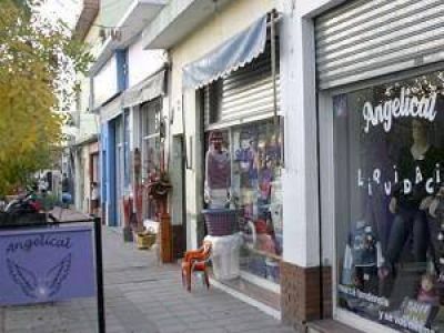Boom comercial en Llavallol: ya no hay locales libres sobre Luzuriaga