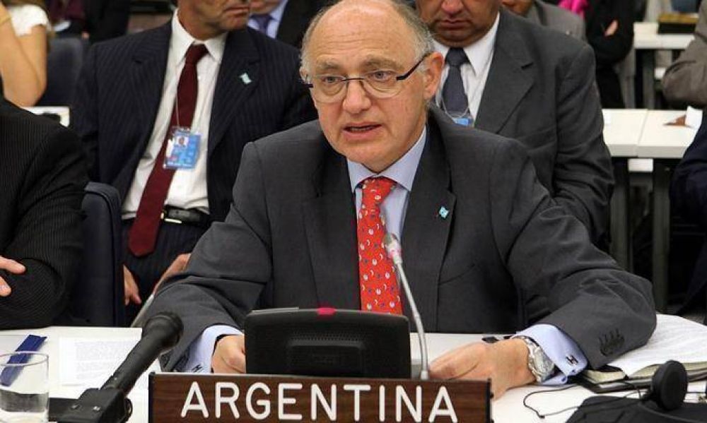 La Unasur respalda a Ecuador y condena la actitud del Reino Unido por el caso Assange