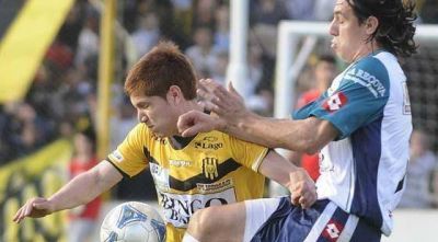 Ante el Halc�n, Olimpo vol� bajito
