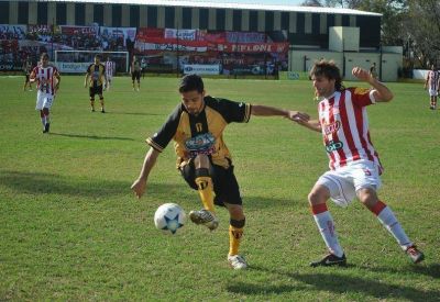 El "Santo" quiso cuidar el triunfo pero se "durmi�"