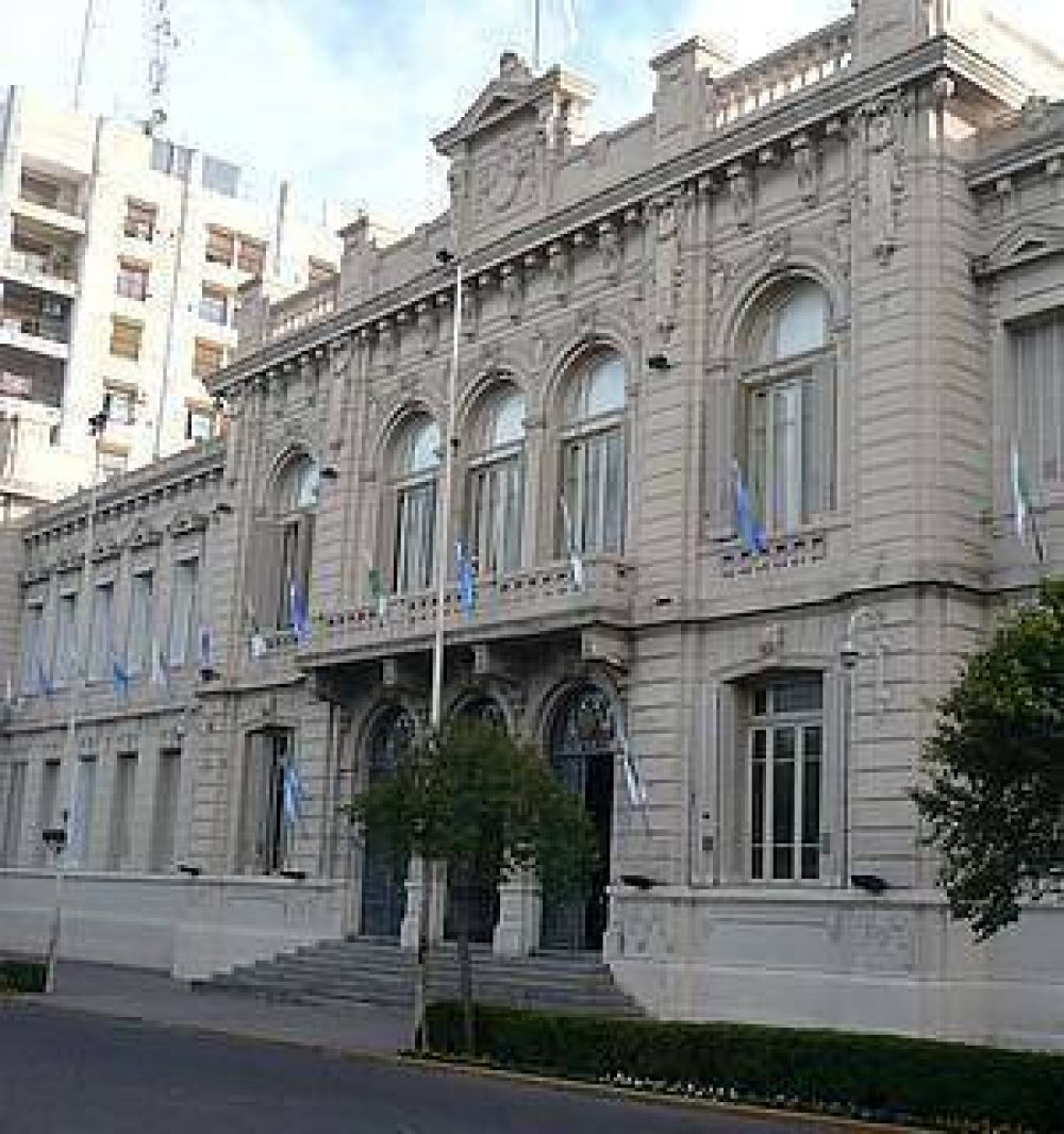 Juran nuevos integrantes del Jurado de Enjuiciamiento