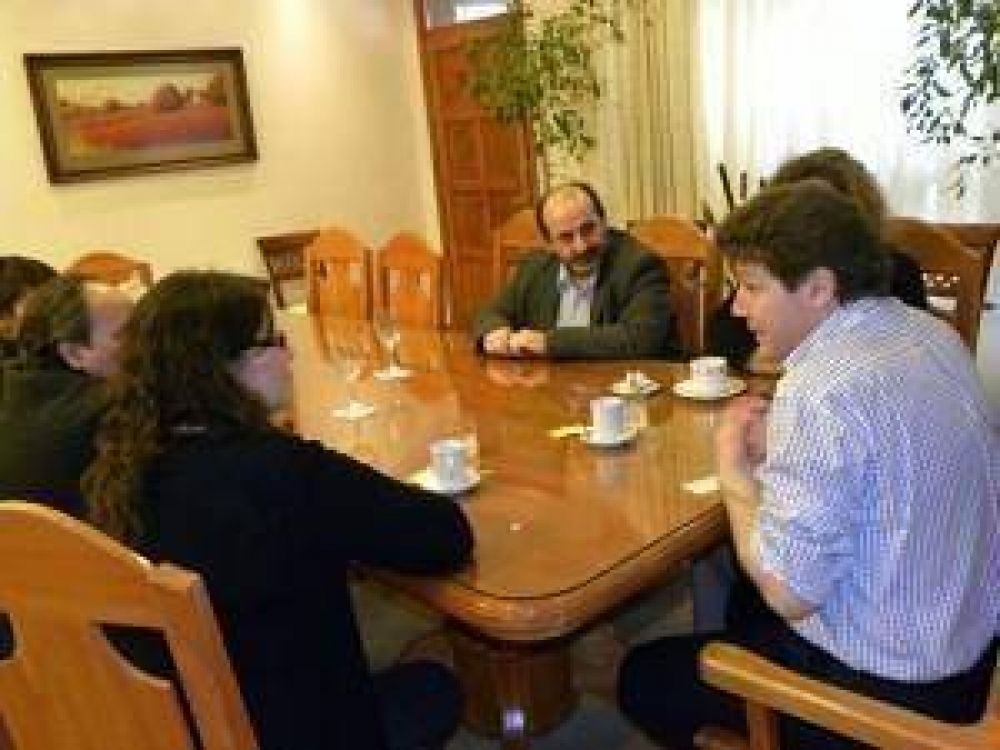 Ministros de Industria y de Trabajo ratificaron el compromiso de seguir trabajando mancomunadamente con el Municipio de R�o Grande