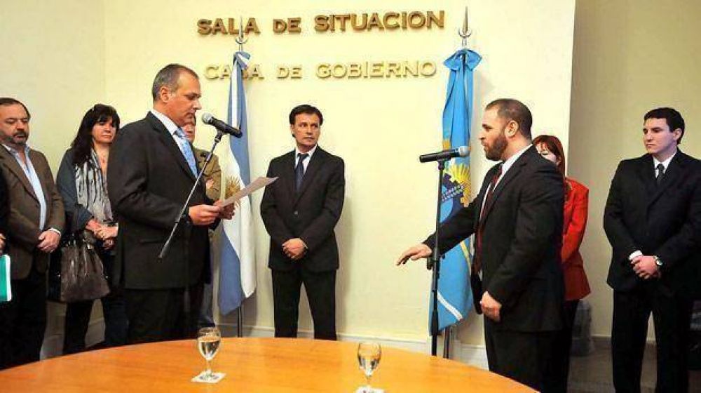 Jos� Glinski asumi� en Seguridad en reemplazo de Diego Carmona